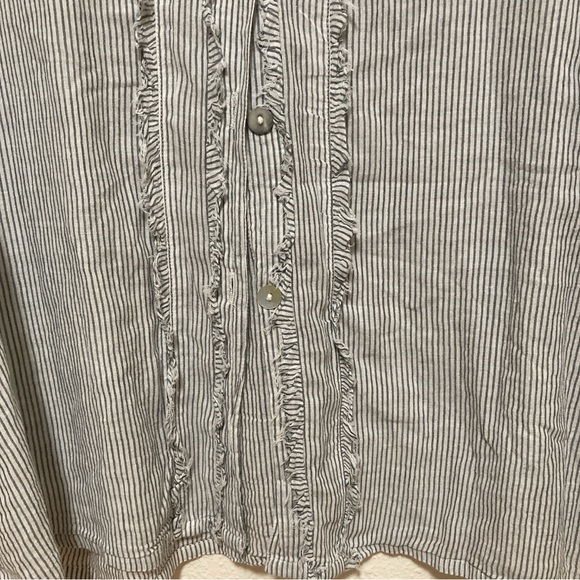 Chico's Blouse Ruffle Striped Button Up Shirt Blue White Long Sleeve Sz 3 Cotton - Picture 3 of 16